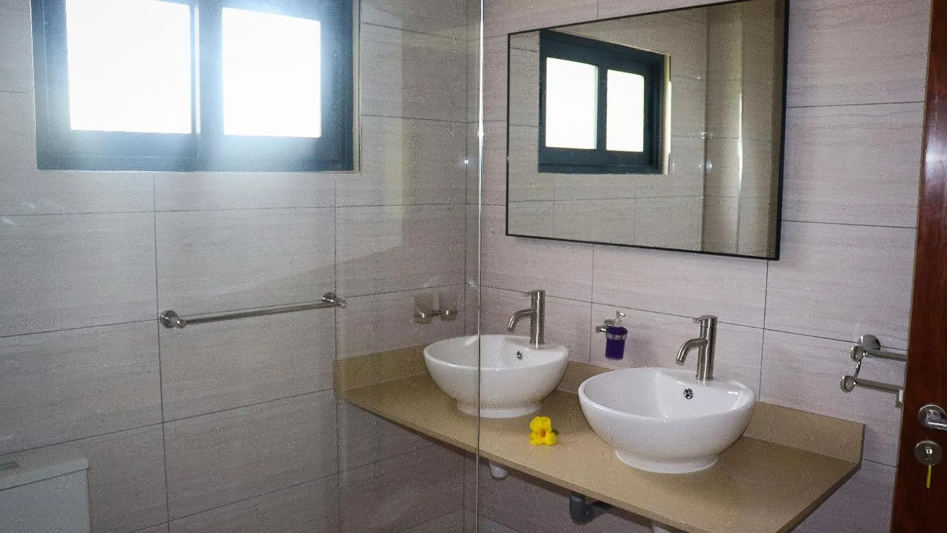 Sren Self Catering Anse Royale